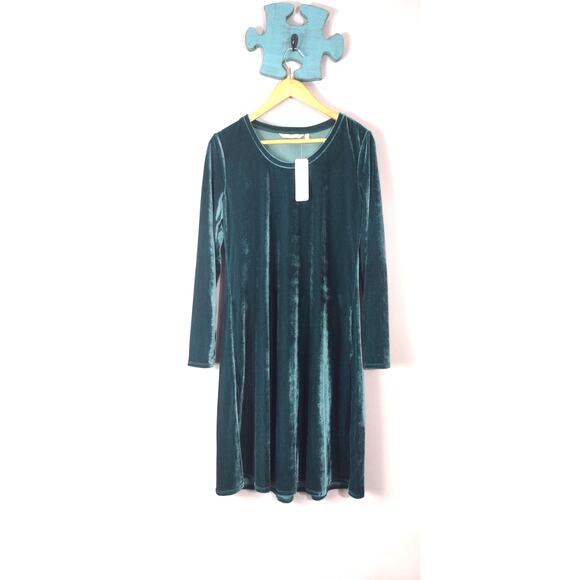 Soft Surroundings Dresses & Skirts - Soft Surroundings Short Santiago Knee Length Emerald Green Velvet Dress M